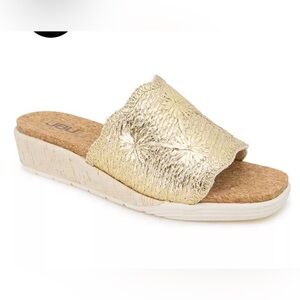 JBU Metallic Gold Floral Slide Wedge